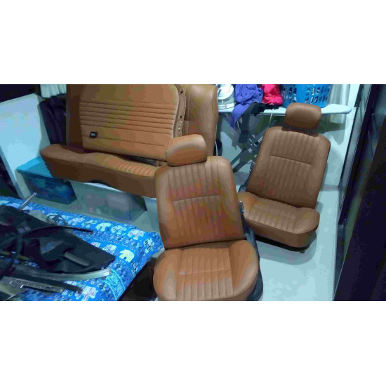 set covers for front seats and rear bench, including headrests