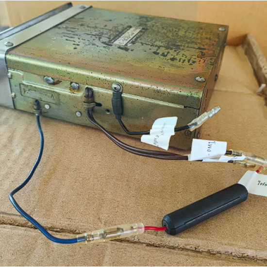 Japanese vintage 1967 carradio, used, working 