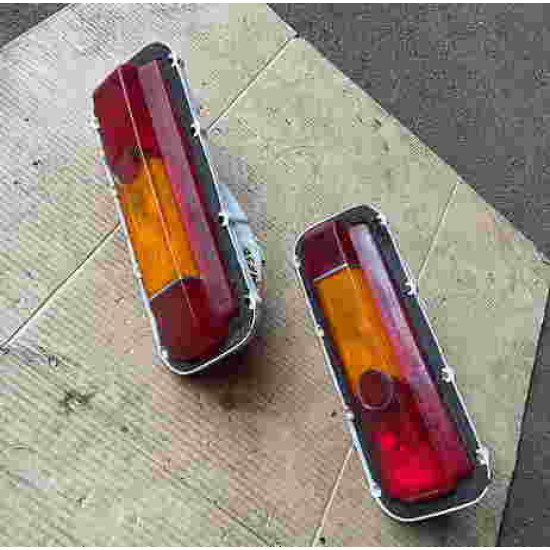 Tail Light set MS50 MS55 1967-1971 USED