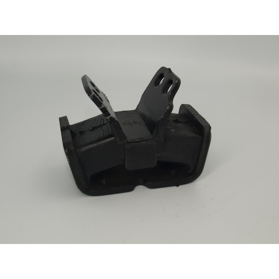 Rear engine mounting Crown 110-137 - 1G and 4M