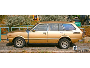Toyota Corolla KE36 - 4 door Station 1974-1981 COMPLETE set available windscreen rubbers, doorseals, outer and inner weatherstrips and trunkrubber 